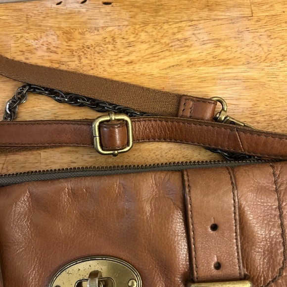 Fossil Brown Leather Brass Tone Chain Handle, leather Crossbody Strap Bag - Picture 6 of 16